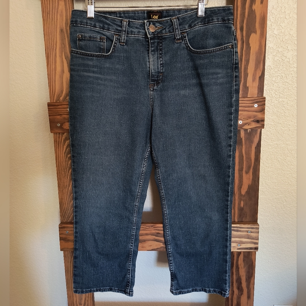 Lee Women's 10 Medium Jean Capris